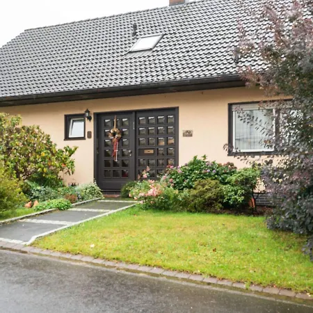 Сasa de vacaciones Holiday In Eifel Near The Forest *